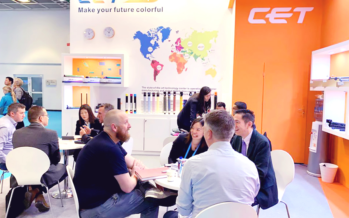 国外展会展台设计需要考虑当地的法律和规定